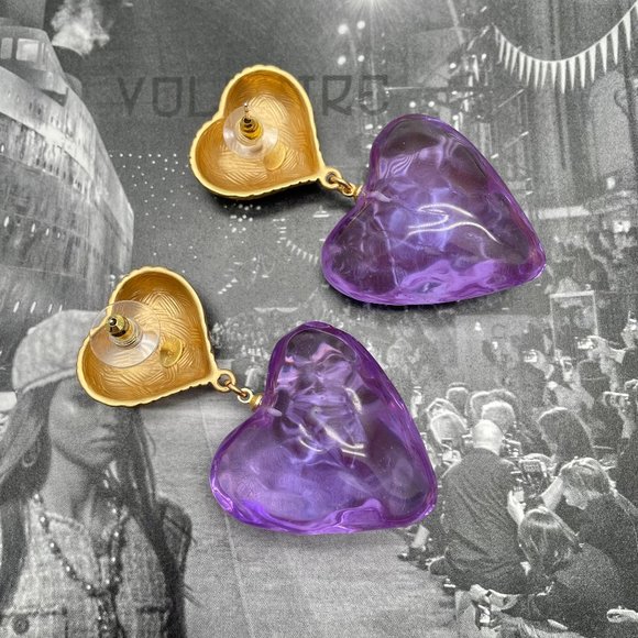 ON SALE!! VOLTAIRE Designer Dangling Purple Heart Pierced Retro Earrings NWOT - Picture 3 of 3